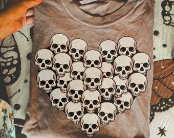 Gothic Skull Herz PNG Gruseliger Süßer Schädel Cluster Shirt Design Gothic Girl Sublimation PNG