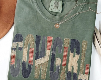 Verontruste patchwork cowgirl, png PNGEgg | Westerse ontwerpen | Cottagecore gingham-ruit | Zuidelijk meisje png | Boholand | Country Girl-sublimatie