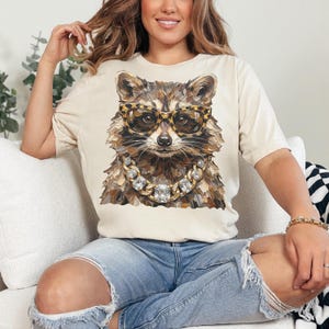 Glam Tvättbjörn PNG | Vardagsdesigner | Boujee Png | Leopardmönster Png | Opossumdesign | Preppy Vild Flicka Png | Söt Tvättbjörn | Skräppanda bild 3