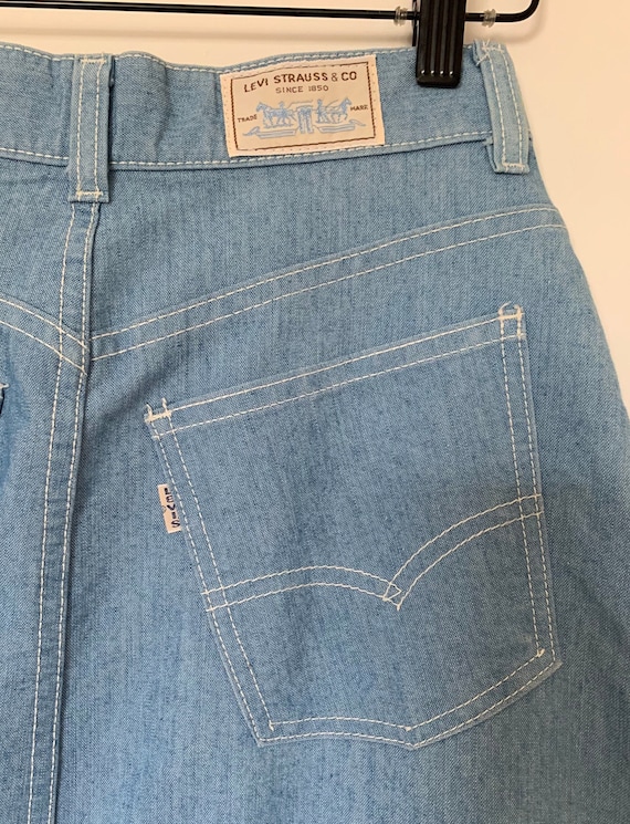 Vintage Levi’s Chambray Button Up Skirt