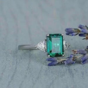 Natural 925 Sterling Silver Emerald  Stone Ring May Birthstone Engagement Anniversary Wedding Jewelry Gift for Women