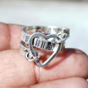 Handmade-925Sterling-Silver Heart Ring | Adjustable Love-Band for Women | Romantic Boho-Jewelry Gift | Handmade-Valentine’s Ring