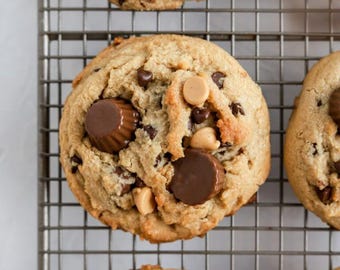Salted Caramel Reese’s Peanut Butter Cup Cookies (Set of 4, 8, or 12) | Loaded Gourmet Cookies | Sweet & Salty Treat