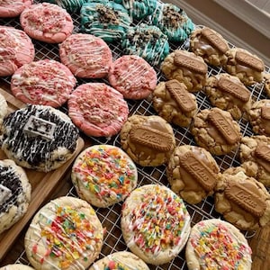 Galletas gourmet para combinar a tu gusto / Crea tu propia caja de galletas / Elige 3 sabores / Galletas gruesas al estilo neoyorquino (Paquete de 3)