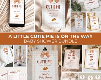 Könnte beinhalten: Ein Babyparty-Bundle mit dem Thema "Little Cutie Pie". Enthält Einladungen, Schilder und Spielkarten in einer weichen, neutralen Farbpalette mit einer Schleife und einer Tortengrafik. Das Bundle enthält auch Cupcake-Topper und ein Mimosa-Bar-Schild.