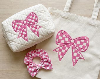 Motif de broderie avec noeud à carreaux | Lime machine à noeud rose Coquette | Ruban vichy preppy | Cerceau 7 x 7 en téléchargement numérique | Motif girly tendance