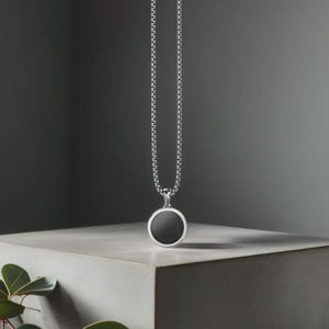 Silver Onyx Necklace Chain Pendants, Men&#39;s Necklace Pendants, Black Onyx stone Jewellery, Personalized Jewelry, Round Onyx Necklace for Him