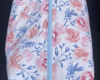 Springy Essentials Bag/Travel Bag Medium