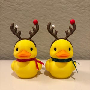 Christmas Reindeer Rubber Duck | 3D Printed Duck with Antlers and Scarf | Cute Holiday Collectible | Gift for Mom Green&Red Set