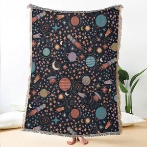 Space-Themed Jacquard Woven Blanket – Colorful Galaxy Throw with Planets, Rockets & Stars, Perfect for Kids or Space Lovers