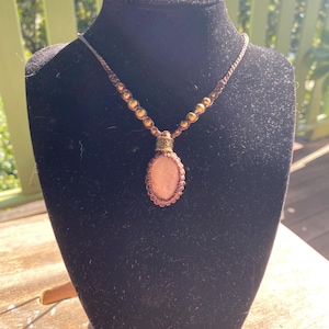Handmade macrame crystal pendant necklace
