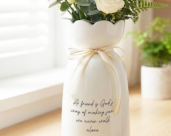 Jarrón de cerámica con flores, un amigo es la manera en que Dios nos asegura que nunca estemos solos, florero capullo, regalo para un amigo religioso, centro de mesa con estante.