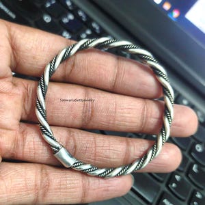 925 Sterling Silver Bangle, Thick Heavy Silver Bangle, Christmas Gift, Stackable Bangle, Beautiful Bangle, Gift For Men, Hammered Bangle