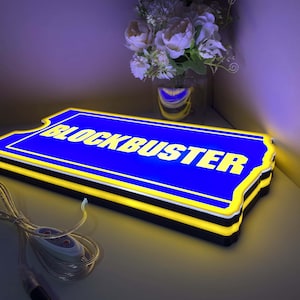 Retro Blockbuster LED Sign, Vintage Home Theatre Wall Art, Cinema Movie Room Decor, Gift for Movie Enthusiasts