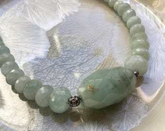 Jade nuggets Necklace, statement jade Necklace, Green Natural Gemstone necklace, evening necklace, beaded necklace
