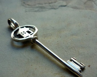 Silver Key Pendant, Sterling Silver Pendant, House Key Pendant, Simple Key Pendant, Small Key, Women's Key Shiny Silver Pendant PF464