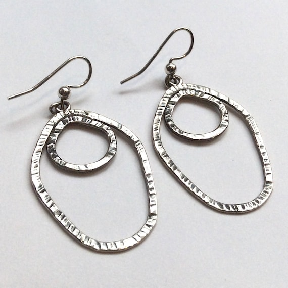 Long Dangle Earrings, Silver modern Earrings, Hammered Earrings, Bohemian Earrings, Casual Earrings, Everday Earrings, Mordern Earrings