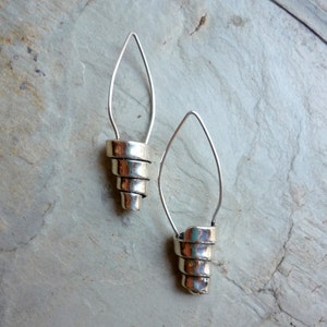 Spirale Silber Ohrringe, Sterling Silber Ohrringe, Ohrringe, lässige Silber Ohrringe, Handwerker Schmuck, lange Ohrringe, einfache Ohrringe