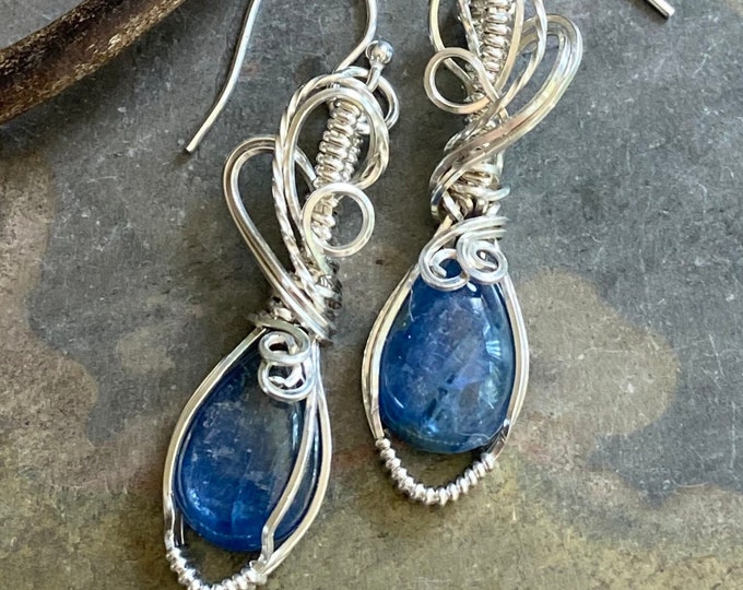 Sterling Silver Kyanite Earirngs, Wire Wrapped kyanite Earrings, Kyanite Healing Earrings,  Raw kyanite Jewelry, Blue Kyanite Earrings