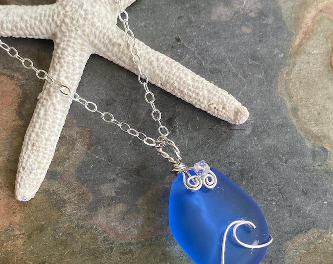 Blue Wave Necklace, Blue Sea Glass Wave necklace, Seaglass Pendant Wave Design Sterling Silver Wire Necklace,Beach Style Ocean Wave Swirl