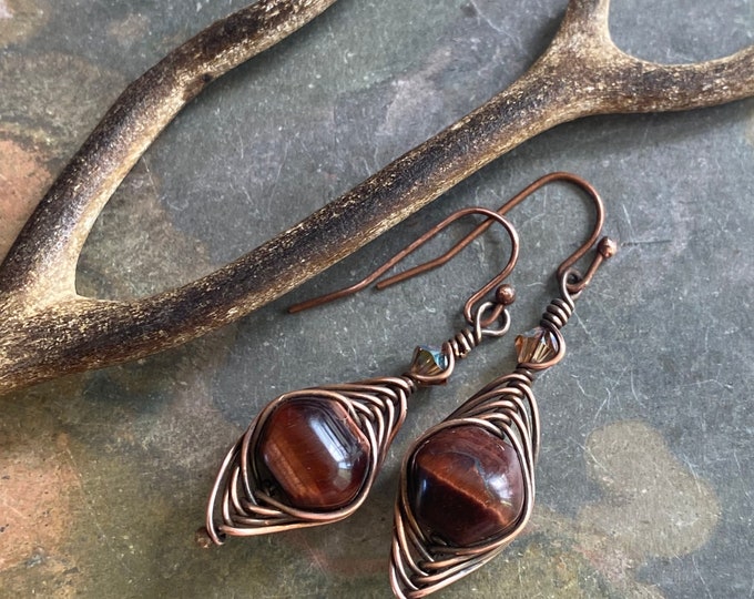Jasper Earrings, Brecciated Red Jasper dangle earrings in Antiqued Copper Wire, Wire Wrapped Herringbone Jasper dangle earrings