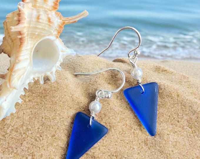 Blue Sea glass Triangle designed Earring in Sterling Silver, Wire Wrapped Sea Glass Earrings, Everyday Casual Dangling Blue Earrings,