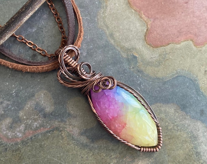 Rainbow Rainbow Quartz Crystal Necklace,Wire Wrapped Raw Quartz Necklace in Copper, Titanium Rainbow Aura Quartz Crystal  Healing Jewelry