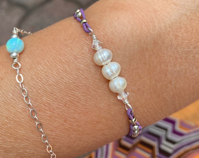 Leather Bracelet, Magnetic Clasp Leather Bracelet, Pearl Bracelet, Pearl Leather bracelet, Leather Jewelry, Bracelet for Mom and Granma,