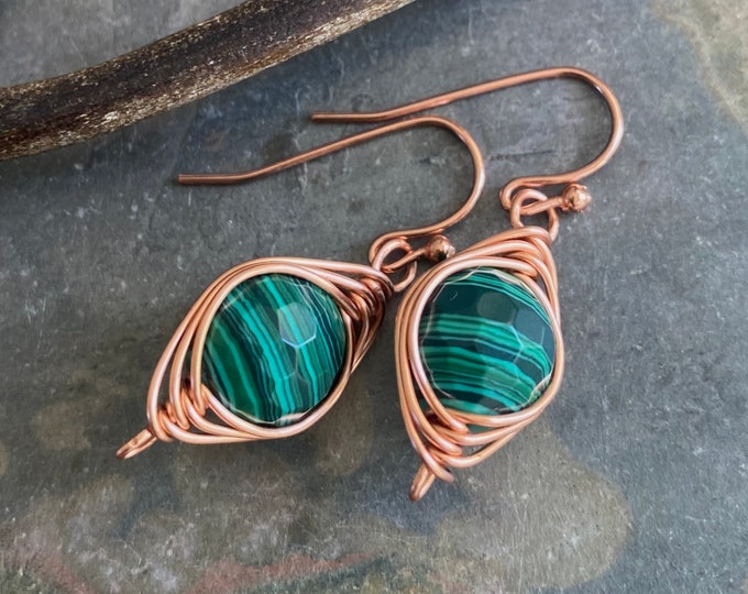 READY SHIP, Wire Wrapped Malachite Earrings in Antiqued Copper, Green Malachite Earrings,Malachite dangle Earrings,Malachite Copper earrings