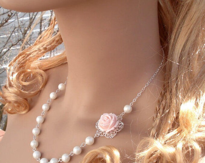 Pink Rose Flower Necklace and Earrings, Pale Blush Pink Floral Jewelry SET, Bridal Flower Pearl Necklace, Bridesmaid Pearl Necklace Earrings