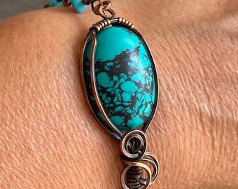 Wire Wrapped Turquoise Howlite Cuff Bracelet: Antiqued Copper Bangle