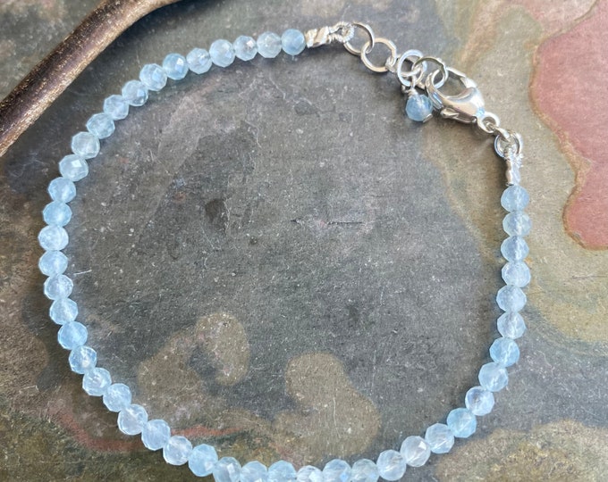 Dainty Aquamarine Bracelet in Sterling Silver Clasp, Aquamarine Braceleted, Pale Blue Aquamarine Beaded Bracelet, Stacking Bracelet