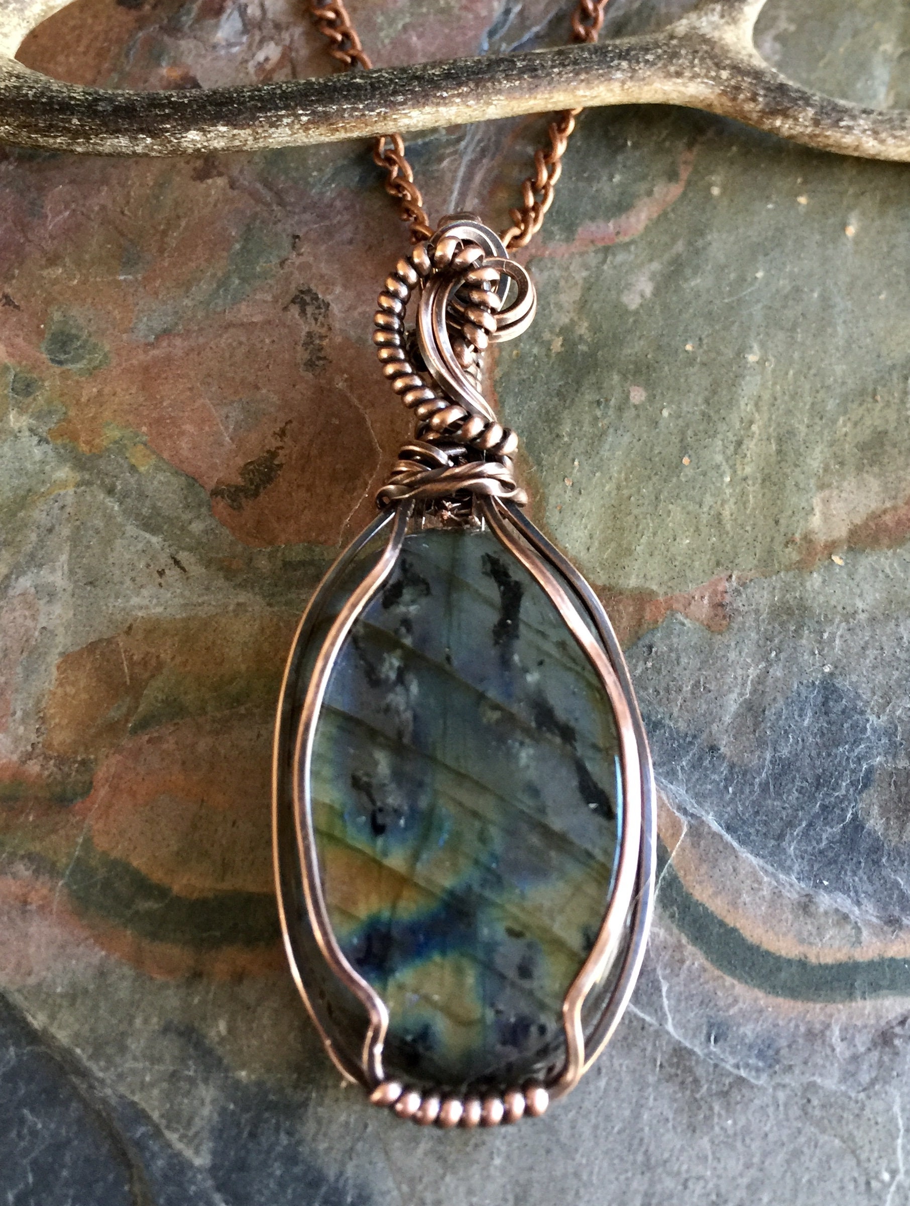 Wire Wrapped Labradorite Necklace,Wired Labradorite Pendant in antique