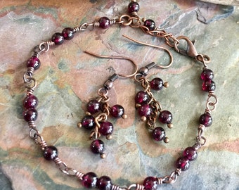 Garnet Bracelet,Linked Wrapped Genuine Garnet Gemstone Bracelet Copper,Garnet Earrings,January Birthstone Bracelet,Garnet Earrings in Copper