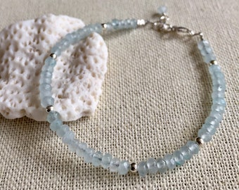 Aquamarine Bracelet, Aquamarine Bracelet in Sterling Silver,March Birthstone Bracelet, Adjustable Raw Light Blue Bracelet,Aquamarine Jewelry