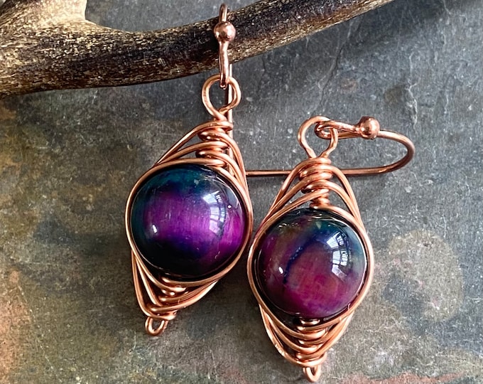Wire Wrapped Tiger Eye Dangle Earrings: Copper Herringbone Weave