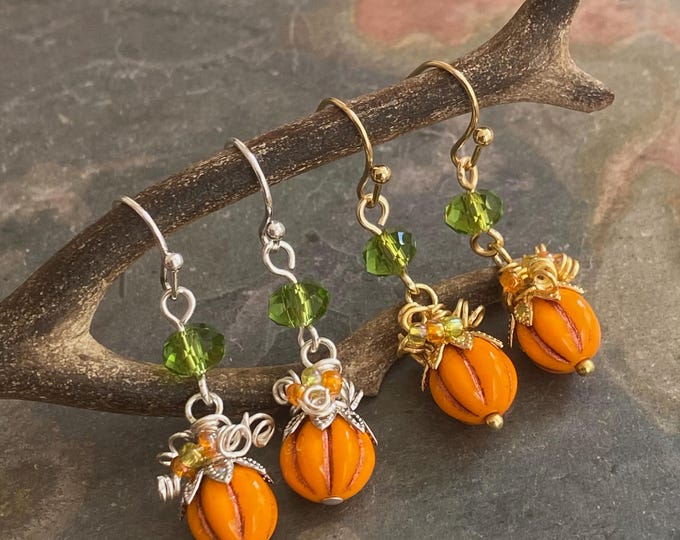 Handmade Pumpkin Earrings, Fall Harvest Jewelry,Cute Pumpkin Halloween Dangle Earrings, Orange Pumpkin Crystal Earrings, Fall Accessories,