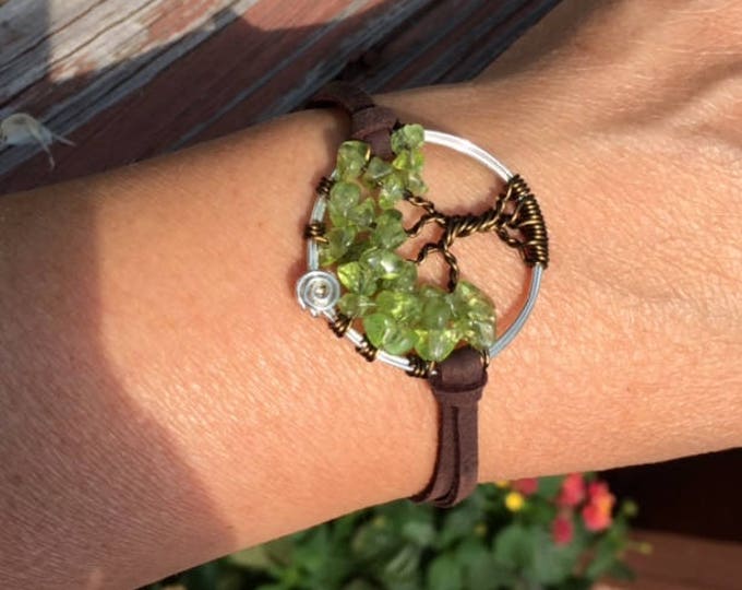 Tree of Life Bracelet in Leather,Peridot Tree of Life Bracelet- Peridot Leather Bracelet, August Birthstone Tree of Life Bracelet