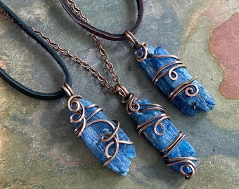 READY to SHIP in 1 to 2 days, Kyanite Necklace, Wire Wrapped kyanite Necklace in Copper, Kyanite Healing Necklace, kyanite Pendant Necklace