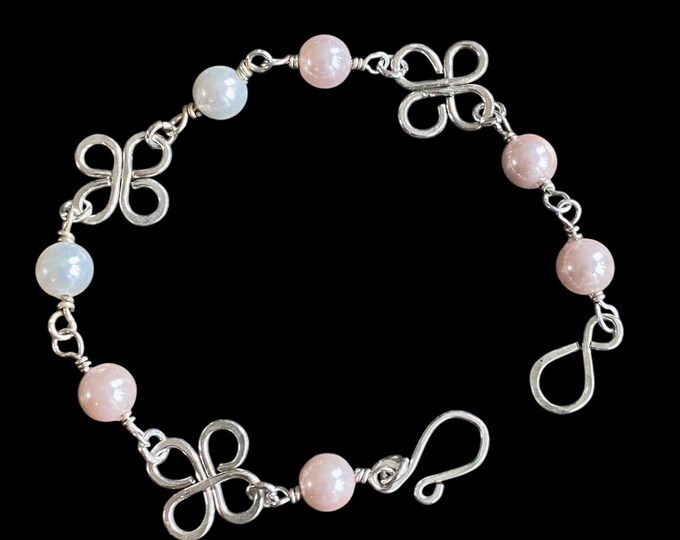 Clover Bracelet in Sterling Silver, St Patrick's Bracelet, Wire Wrapped Celtic Clover Bracelet, Gifts for Her, Lucky Clover Bracelet