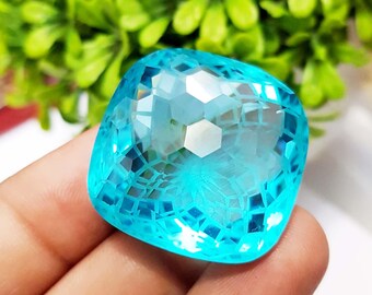 271ct❣️巨大ラボクロウン　ブルートパーズ クッションカットペンダントトップ 114カラット ラボグロウン ブルートパーズ ジェムストーン クッション