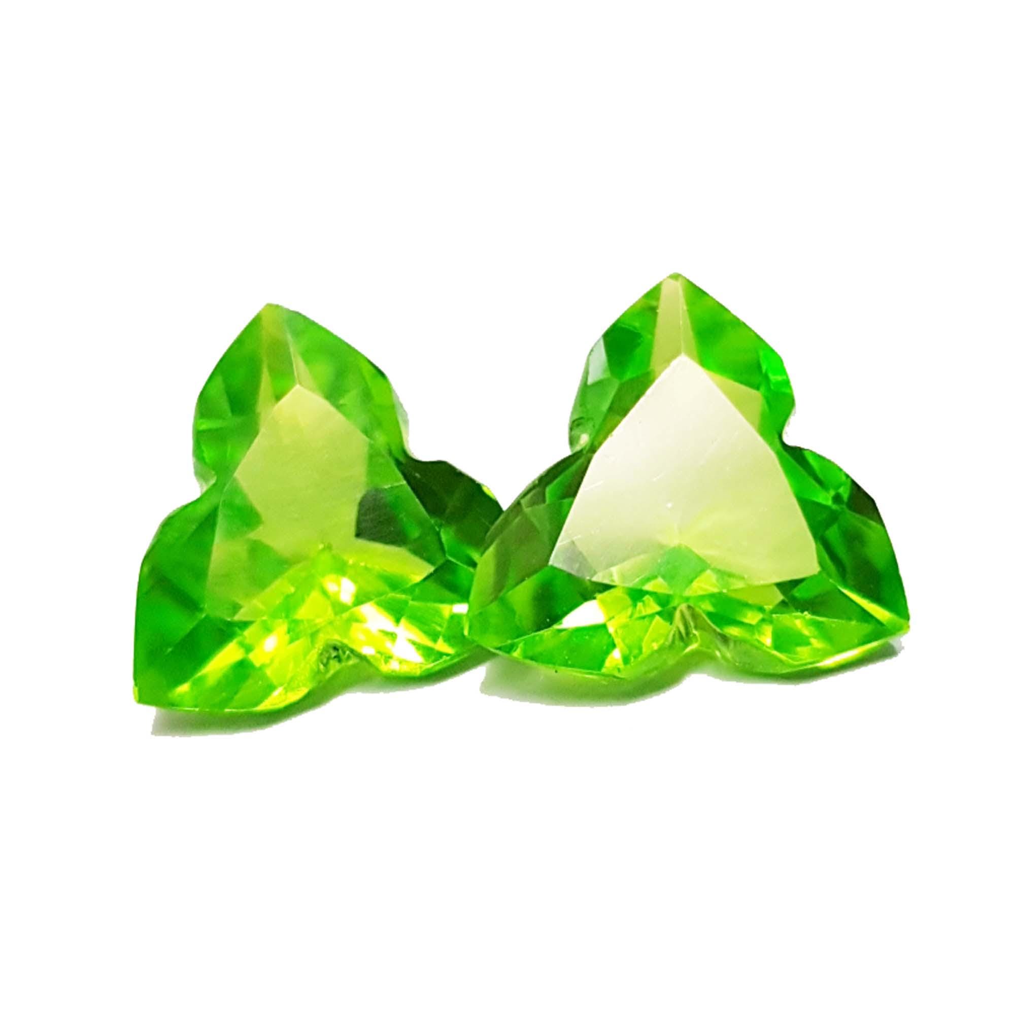 Ciondolo Delicato Peridoto Verde 13g Con Argento – Pietra Preziosa Creata In Laboratorio