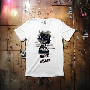 Indie Film Shirt For Movie Lover T-Shirt With Graphic Tee Gift For Cinephile Art House Film Fan Birthday Cinema Core Indie Movie Unisex Top