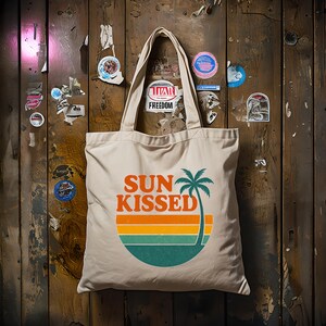 Retro Summer Tote Bag For Beach Vacation 70s Aesthetic Bag Cotton Tote For Summer Holiday Essentials Gift For Travel Festival Shopping (Glo)