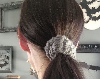 Knit Hair Scrunchie, Gray, Handknit Ponytail Holder / "Storm Cloud" Hair Tie Band OOAK One Of A Kind / Handmade