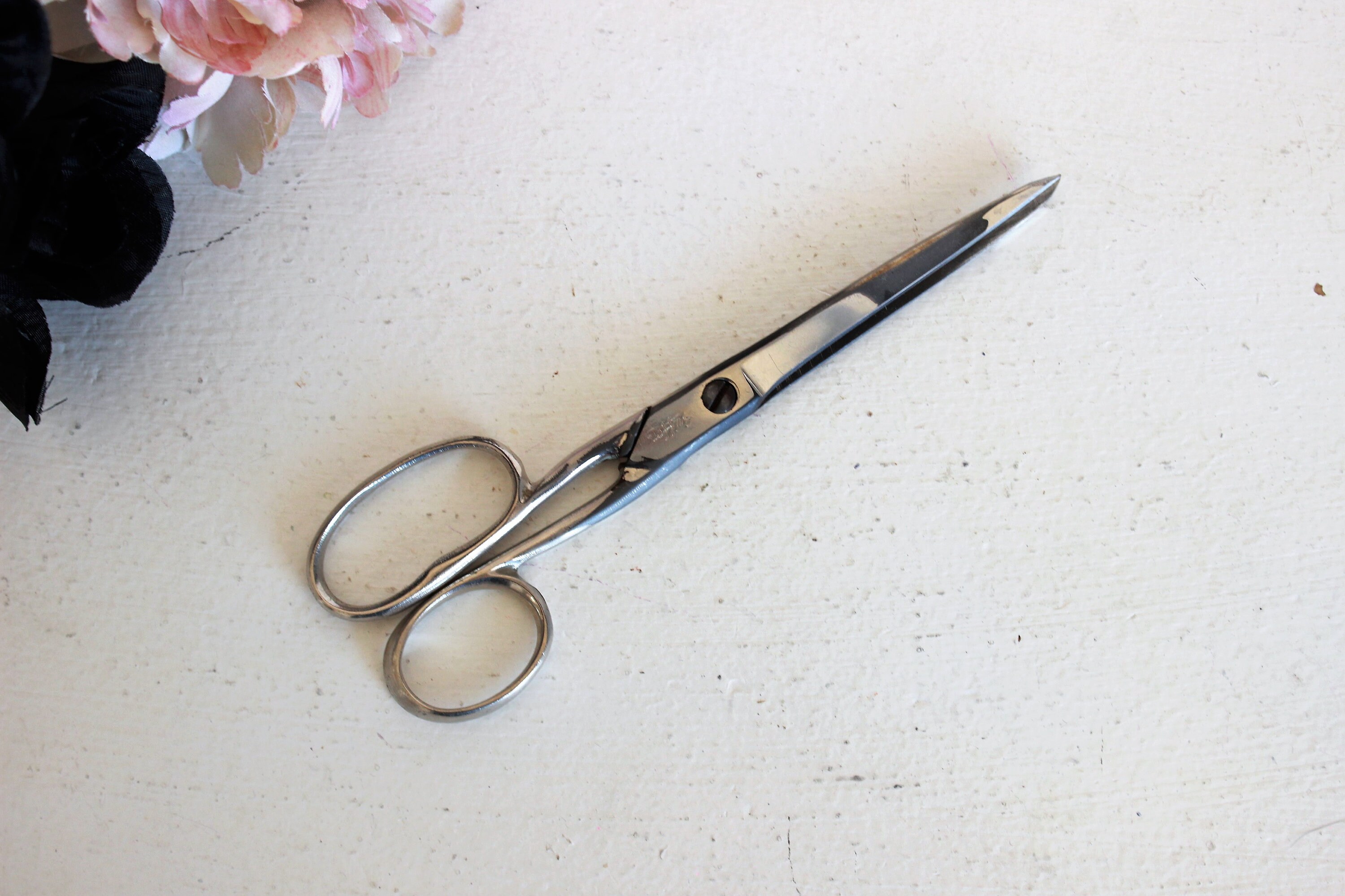 old hair scissors
