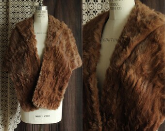 Chal de piel vintage de los años 50 con forro de satén marrón, chal formal de noche.