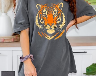 Vintage Tiger Shirt, Retro Tiger Tee, 90s Animal Gift for Tiger Lover, Wild Cat Shirt, Retro Jungle Safari Tiger Graphic Tee, Wild Cat Shirt