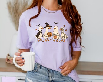 Spooky Goose Halloween Shirt, Goose Shirt, Halloween Ghost Shirt, Silly Goose Shirt, Fall Shirt, Spooky Shirt, Pumpkin Costume Shirt