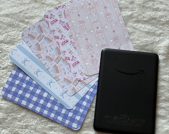Inserto Kindle Coquette | Kindle Aesthetic Pink Girly | Cover Kindle Estetica | Accessori Kindle Fisici | Regalo per Lettori | Kindle Insert